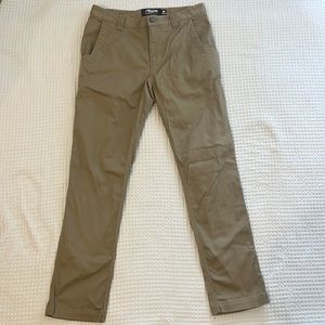 Mountain Khakis Modern Fit khaki pants size 32x32